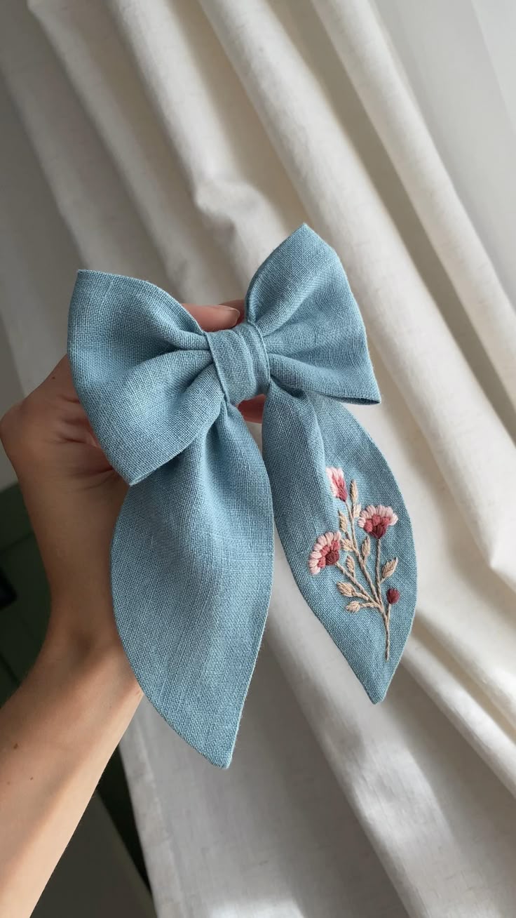 Handcrafted Embroidred Bow Hair Clip